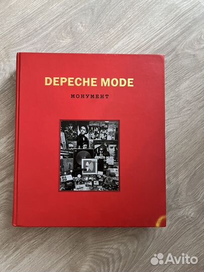 Книга Монумент Depeche mode