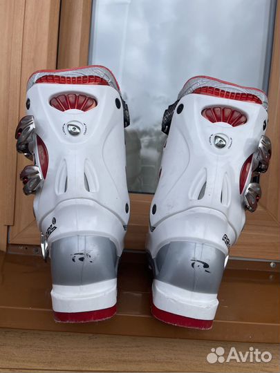 Горнолыжные ботинки 23,5 женские