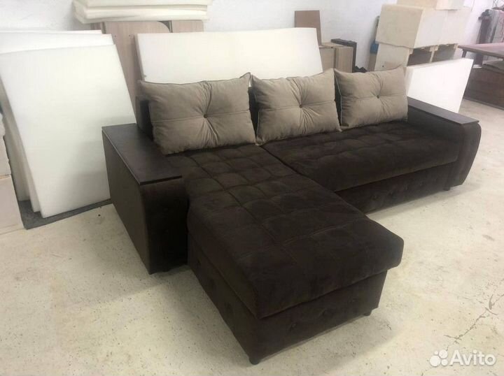 Диван с оттоманкой / диван угловой Лолита в наличи