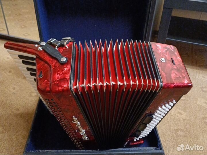 Аккордеон weltmeister meteor 3/4