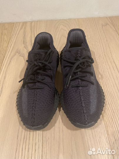 Кроссовки оригинал adidas yeezy boost 350