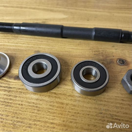 Ось задней втулки на промподшипниках sf- AX07R