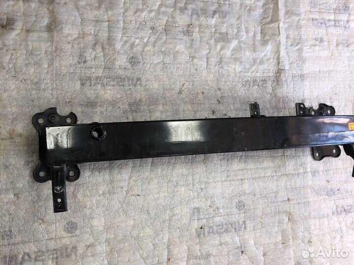 Усилитель переднего бампера Kia Sportage 2016