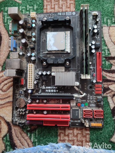 Материнская плата с процессором и памятью 6 гигов