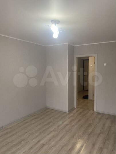 2-к. квартира, 40 м², 1/5 эт.