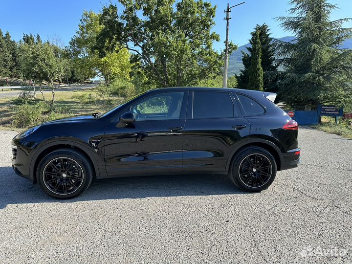 Porsche Cayenne, 2015