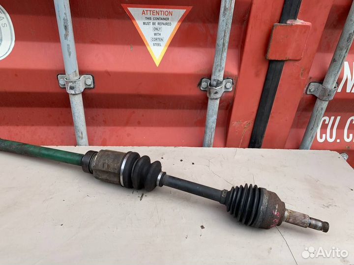 Передний правый привод Ниссан Икстрейл Т31 4WD 2.5