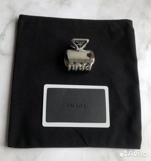 Трендовый крабик Prada