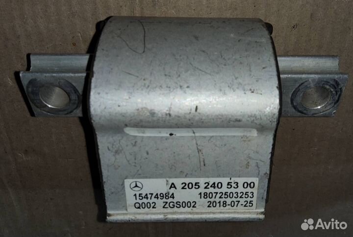 Подушка кпп Mercedes C-class