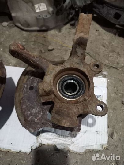 Кулак передний ниссан альмера классик