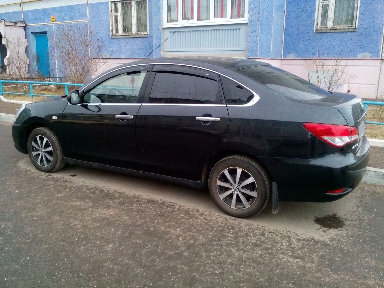 Nissan Almera: фото владельца