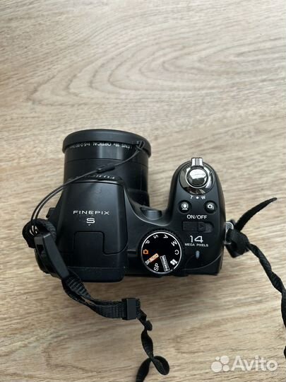 Зеркальный фотоаппарат