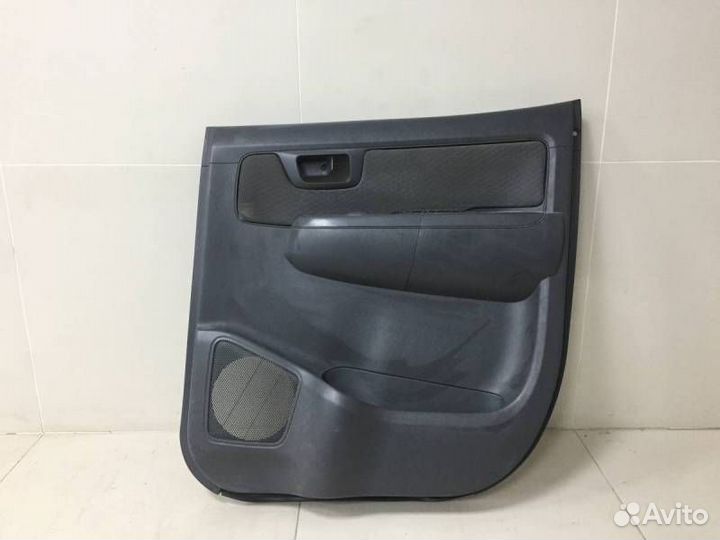 Обшивка двери задней правой Toyota Hilux AN10,AN20