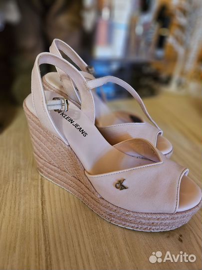 Calvin klein босоножки