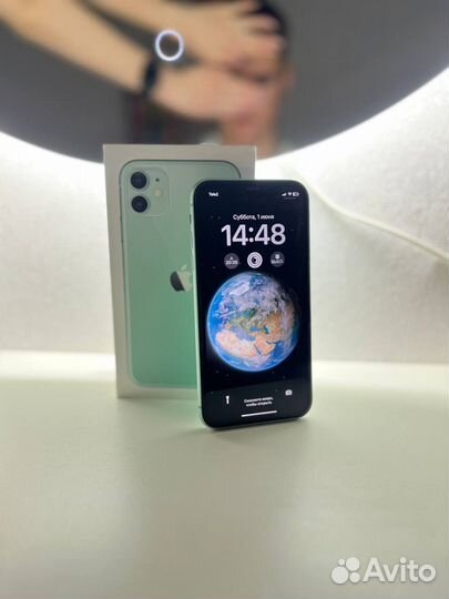 iPhone 11, 64 ГБ