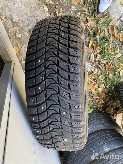 Michelin 4X4 A/T 215/65 R15