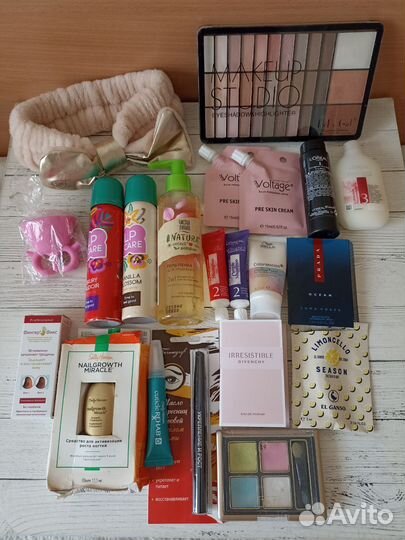 Набор косметики пакетом