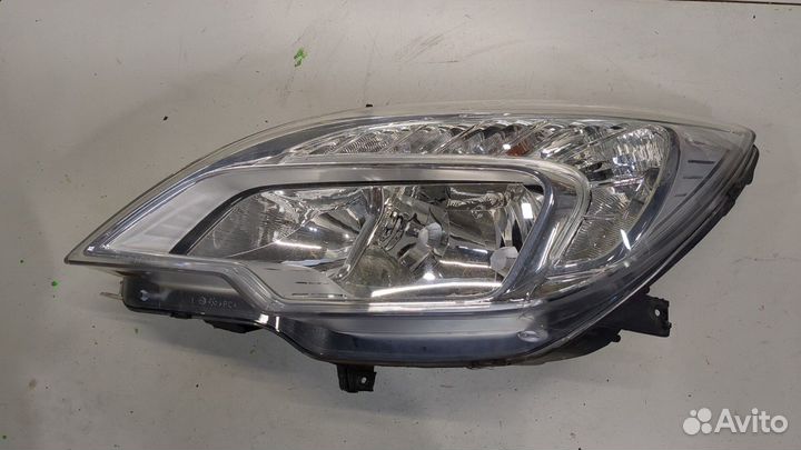 Фара (передняя) Opel Meriva 2010, 2011