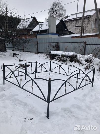 Оградки ритуальные на кладбище