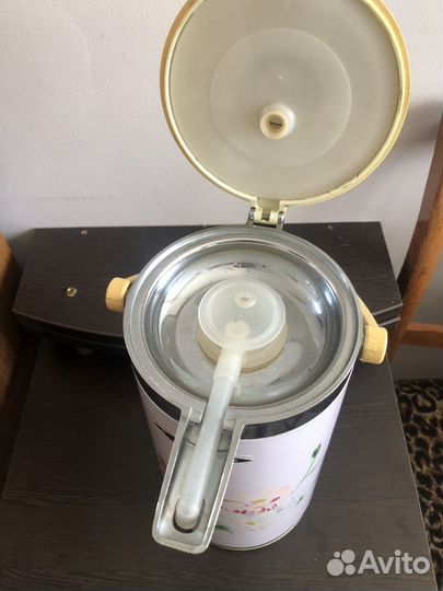 Термос с помпой