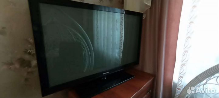 Телевизор на запчасти