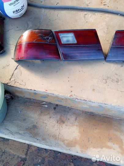 Фонари и под номер