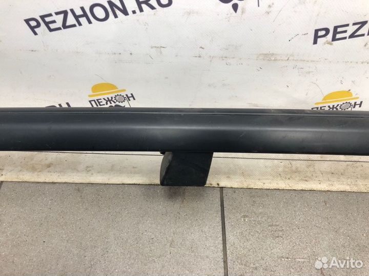 Рейлинги на крышу Volkswagen Passat 2011