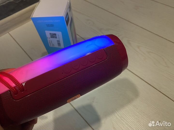 Портативная колонка bluetooth новая