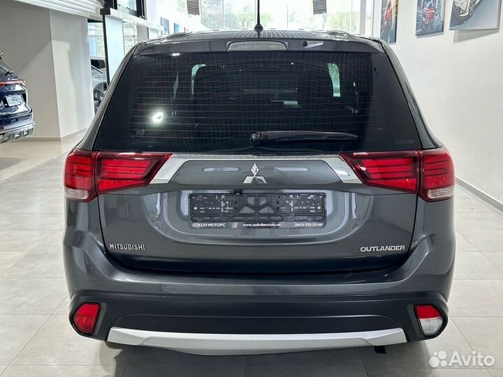 Mitsubishi Outlander 2.0 CVT, 2015, 140 000 км