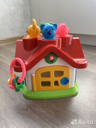 Игрушка логический теремок