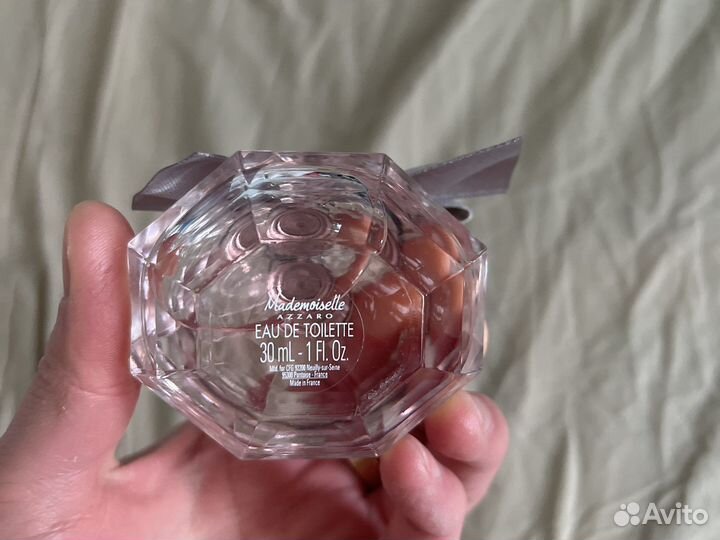 Mademoiselle azzaro