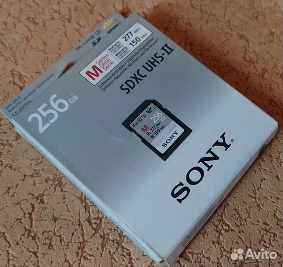 Карта памяти 256Гб Sony SF-M256 270/150мб/с UHS-II