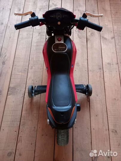 Детский аккумуляторный мотобайк