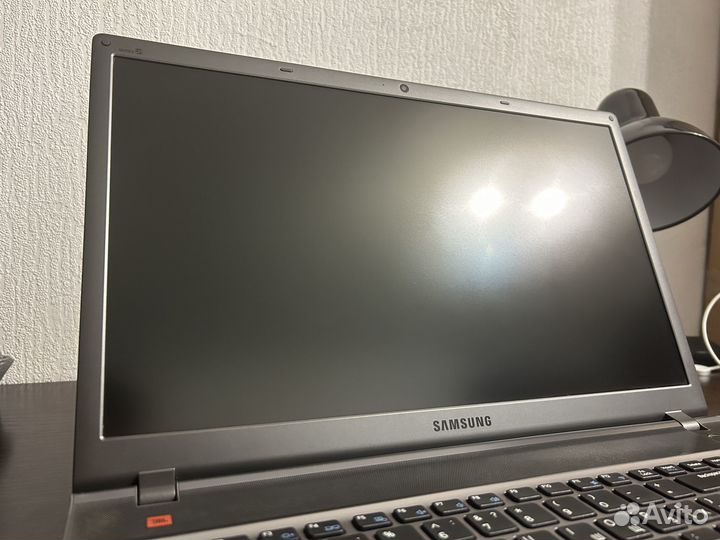 Samsung NP550P5C-S04RU