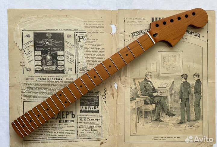 Гриф стратокастер печеный клен