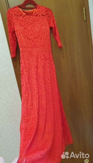 Вечернее платье