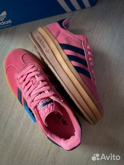 Кроссовки женские Adidas gazelle