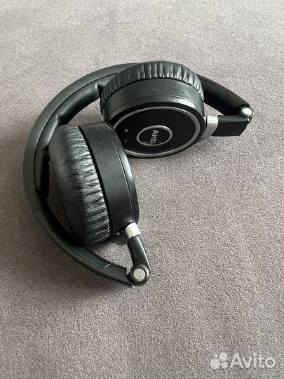 Беспроводные наушники AKG K840KL