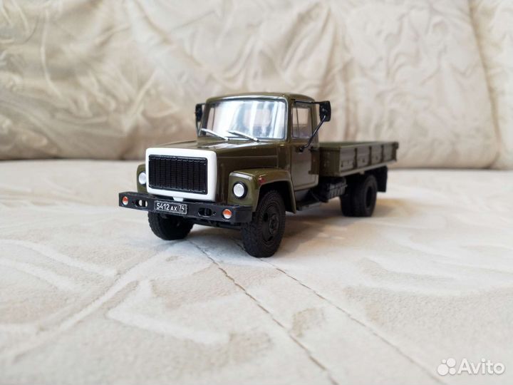 Модель Газ - 33073