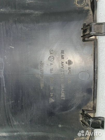 Заглушка заднего бампера Mercedes-Benz GL-Класс