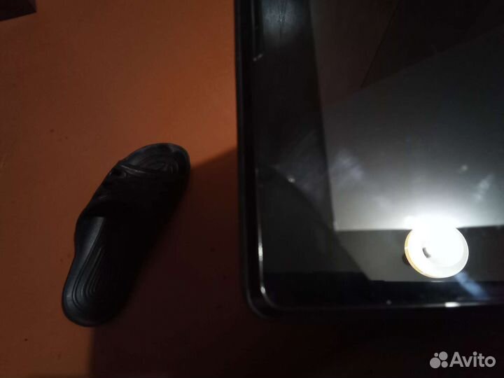 Планшет lenovo 10 '1