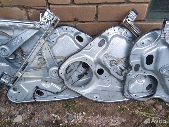 Стеклоподъёмник Форд фокус 2 хетчбек