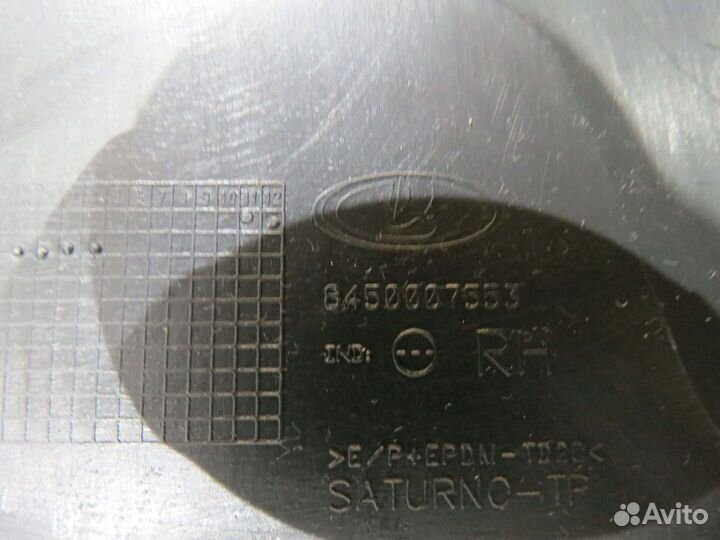 Обшивка стойки центральной правой LADA Vesta