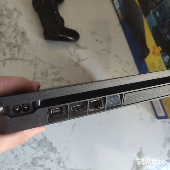 Sony PS4 Slim 1TB (9 игр)