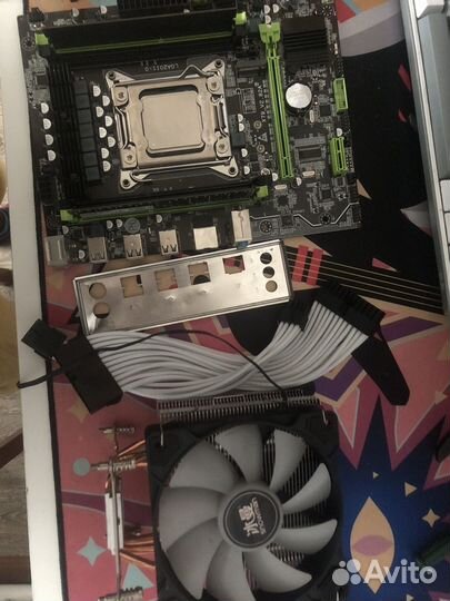 Материнская плата с процессором