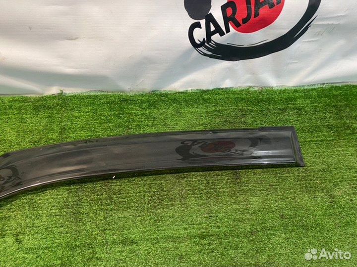 Ветровик (3) передний левый Honda Stepwgn RP3 L15B