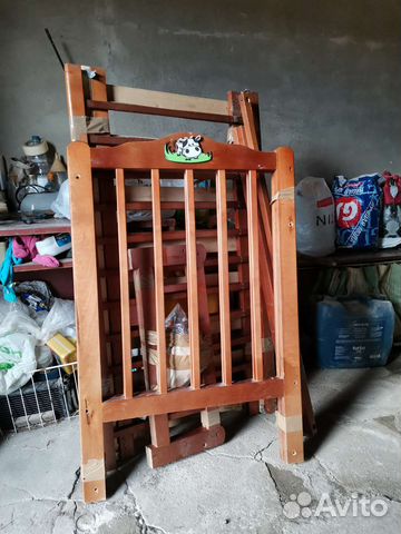 Детская кроватка