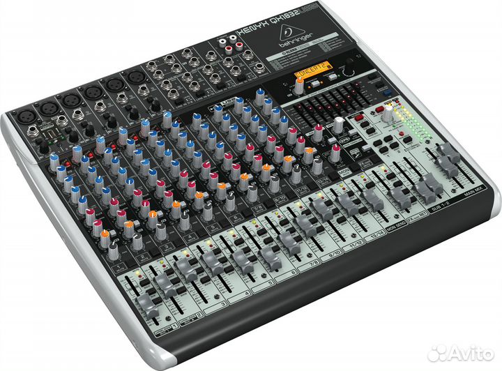 Микшерный пульт Behringer QX1832USB
