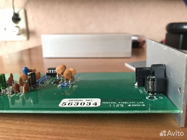 USB-конвертер и изолятор Acoustic Revive Isolator
