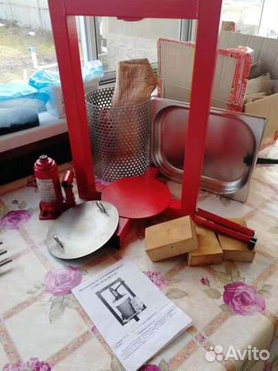 Соковыжималка bosch и пресс Умелец, соковарка